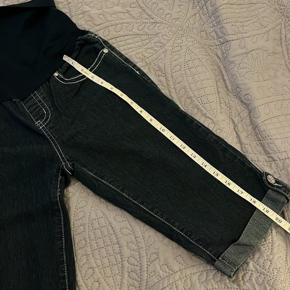 Maternity Bundle Lot Denim Shorts and Capris - Picture 4 of 10